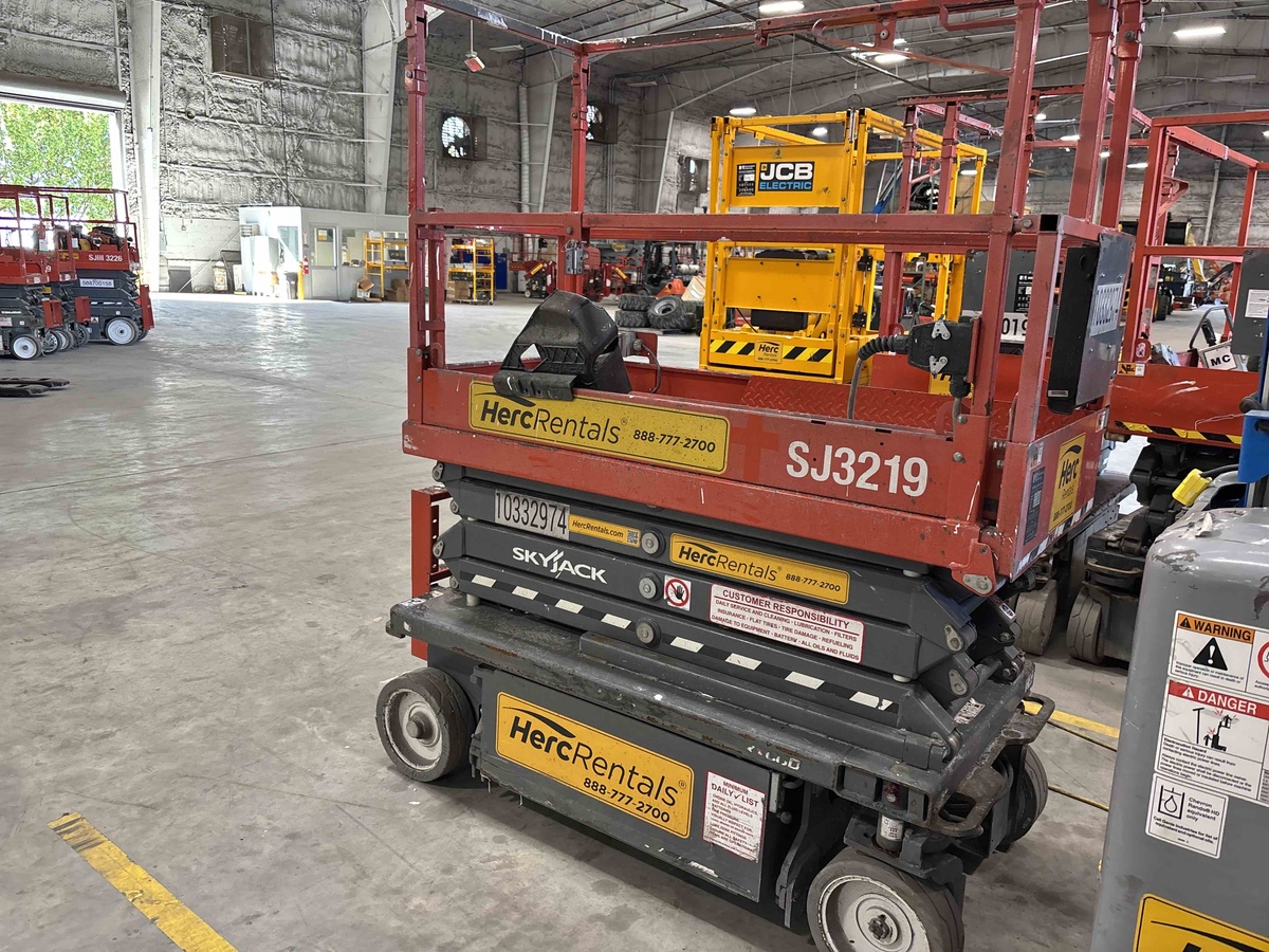 2021 Skyjack SJ3219-5