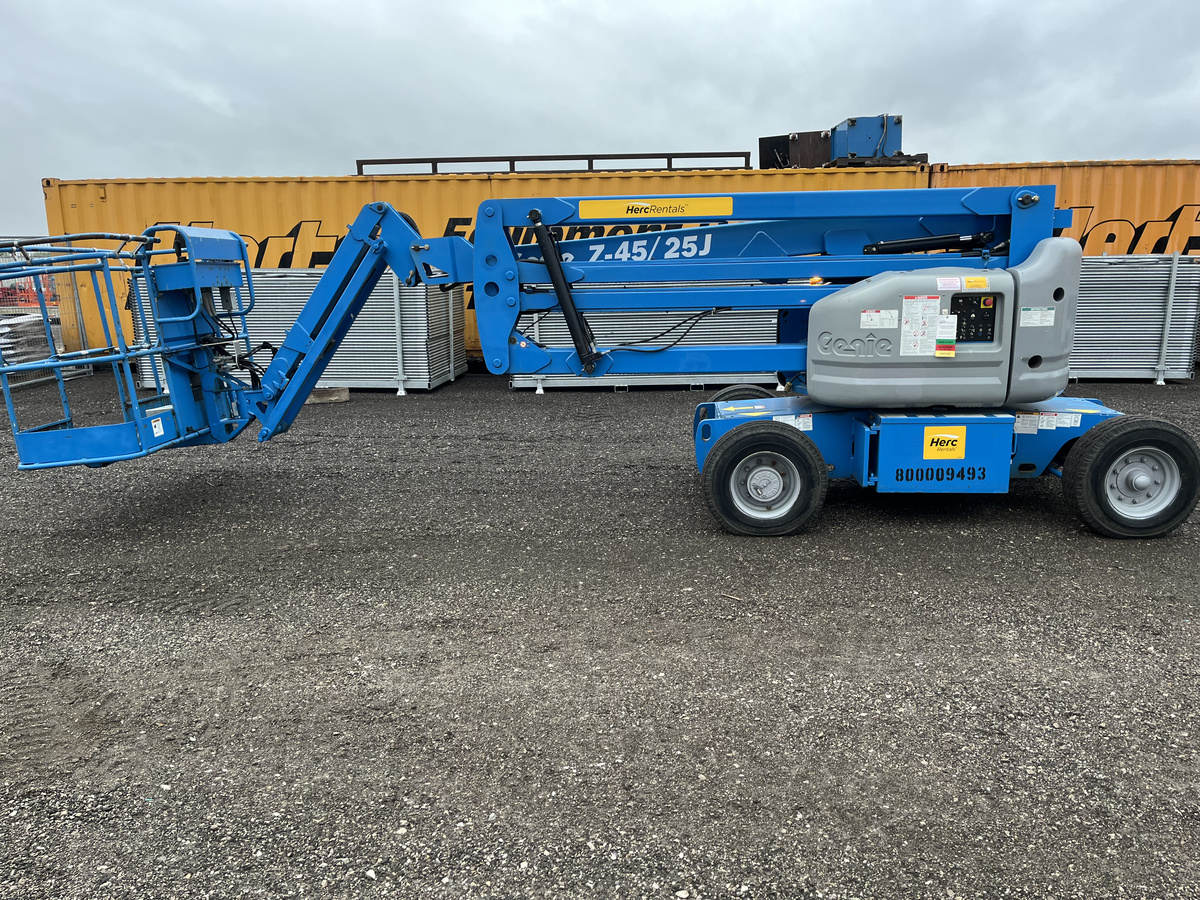 2013 Genie Z-45/25J-5