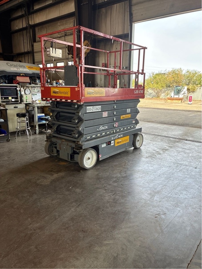 2018 Skyjack SJ4740