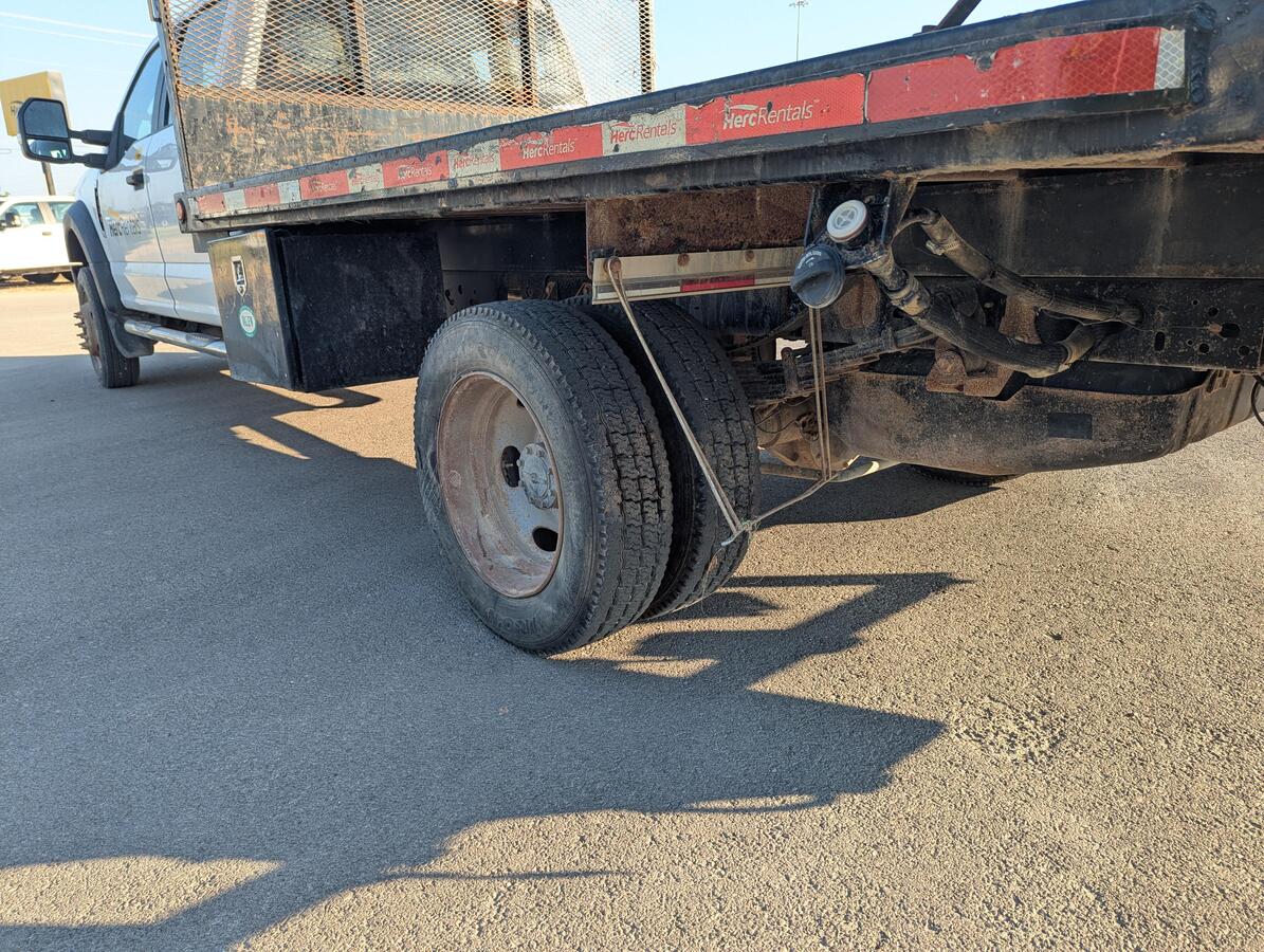 2018 Ford F550-5