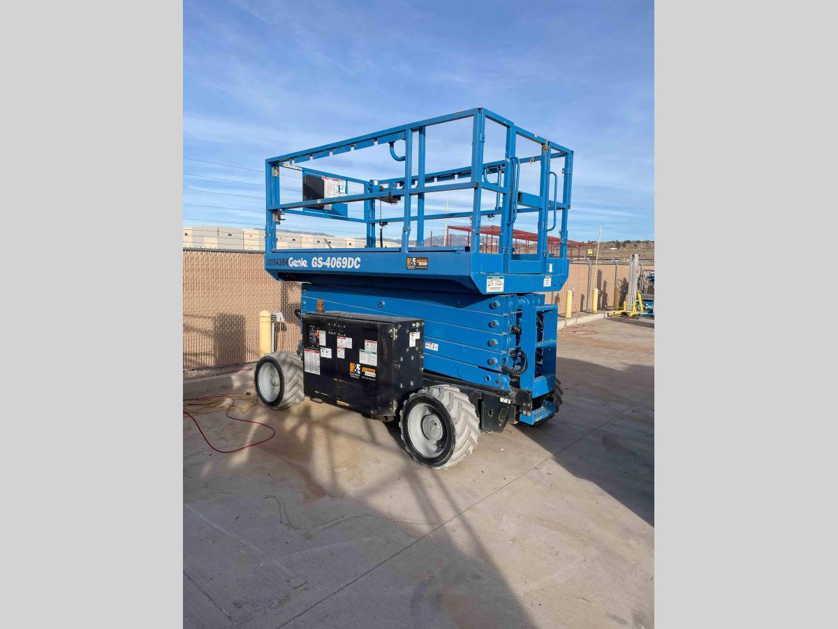 2016 Genie GS-4069 DC
