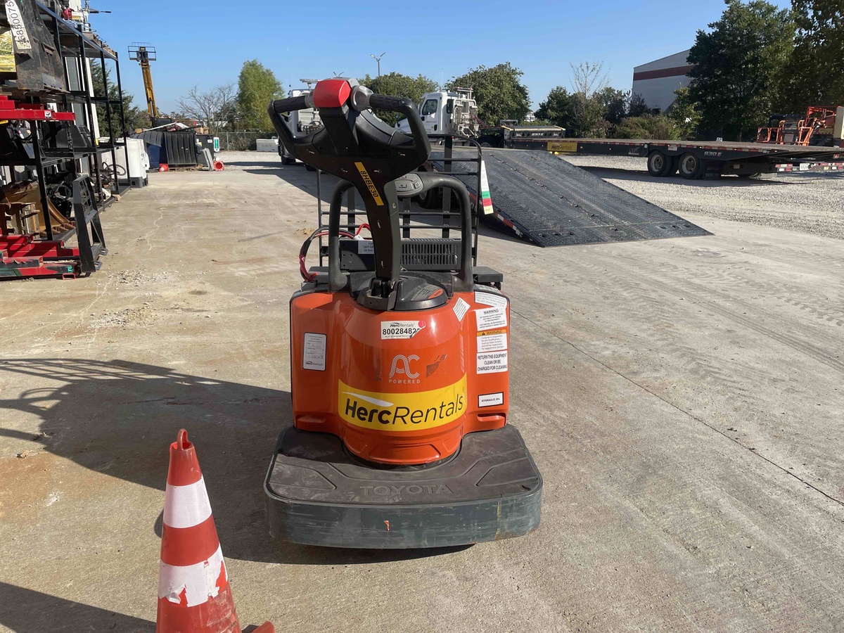 2020 Toyota 8HBE30-2