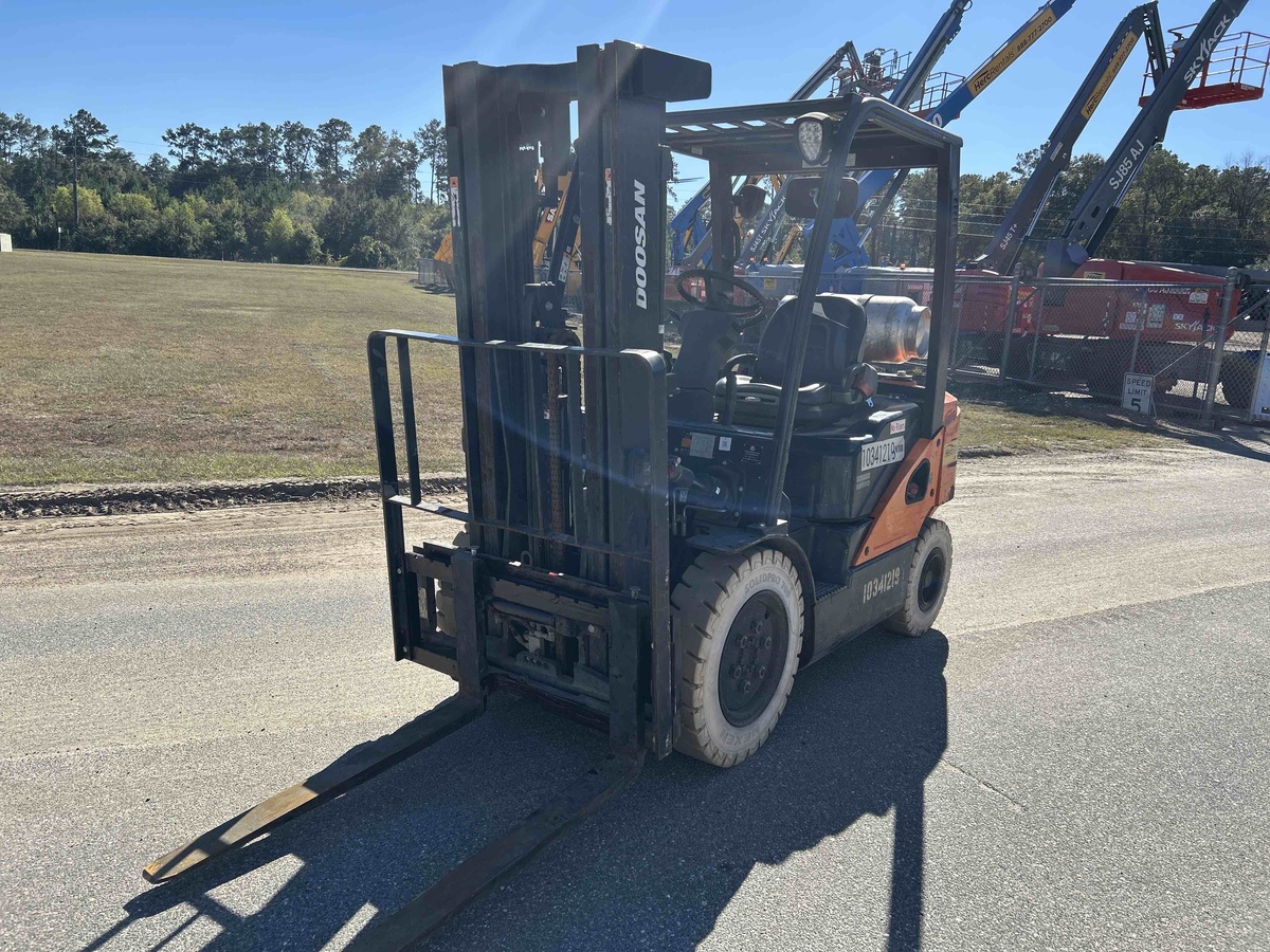 2021 Doosan G25N-7-2