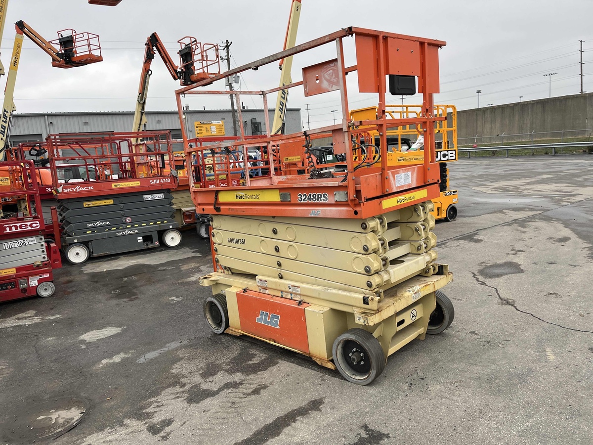 2016 JLG 3248RS-3