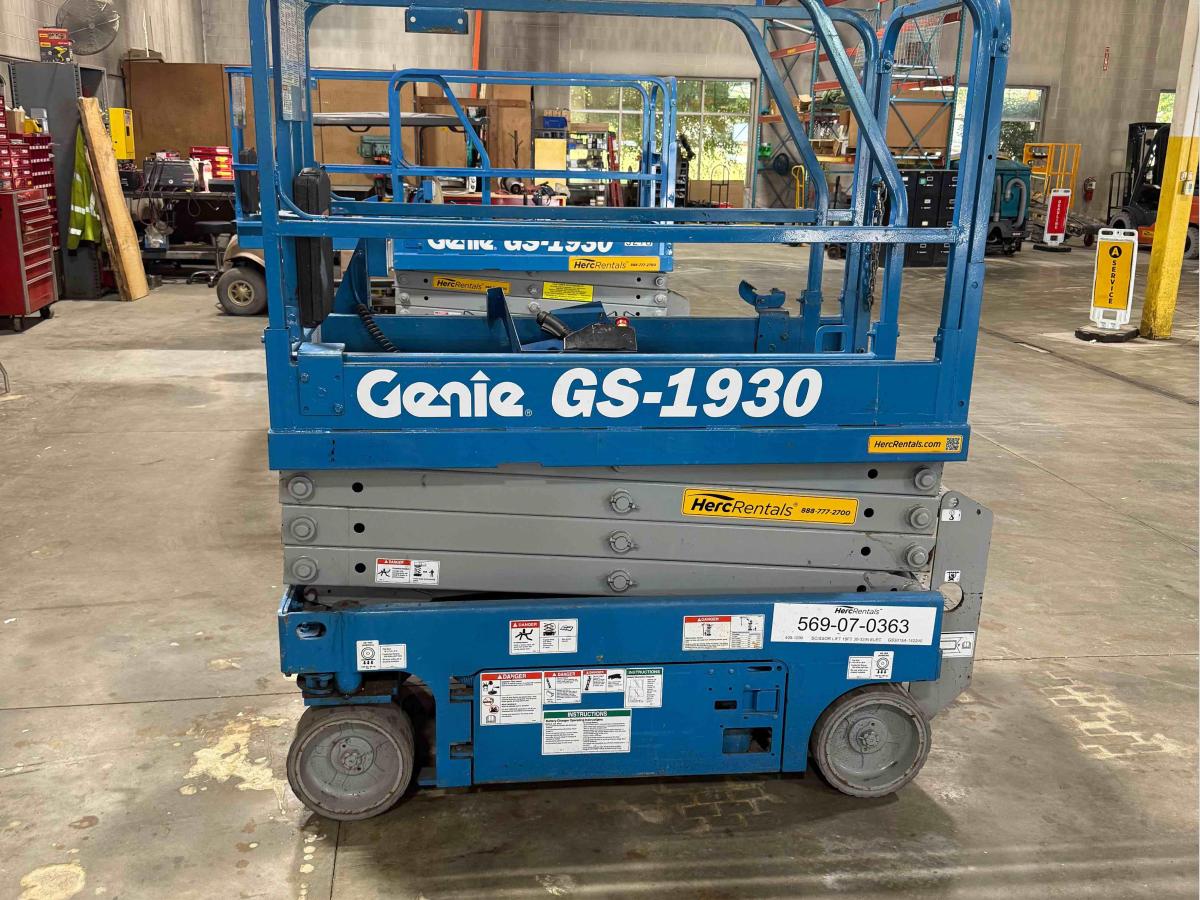 2015 Genie GS-1930-1