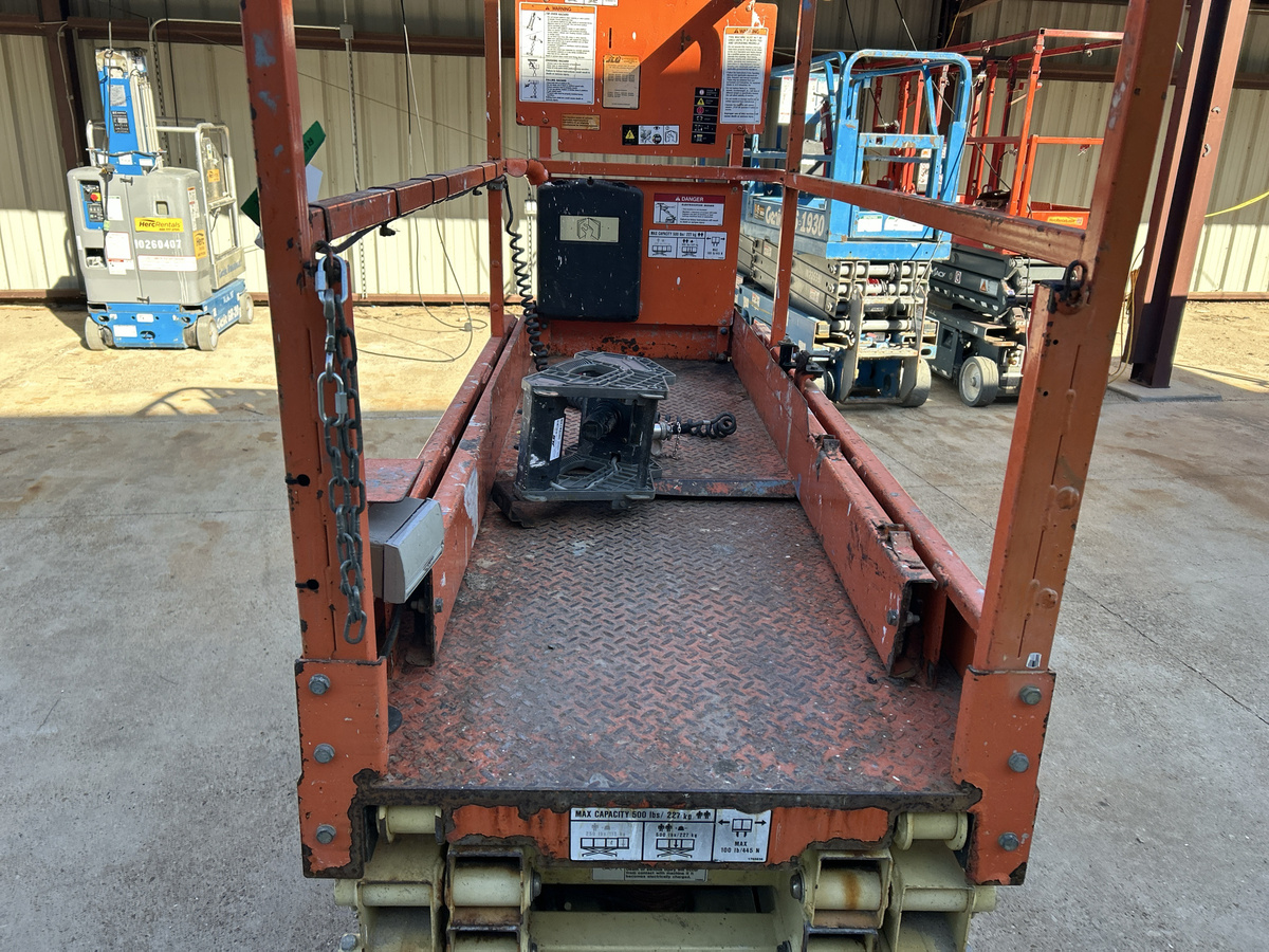 2017 JLG 1930ES-5