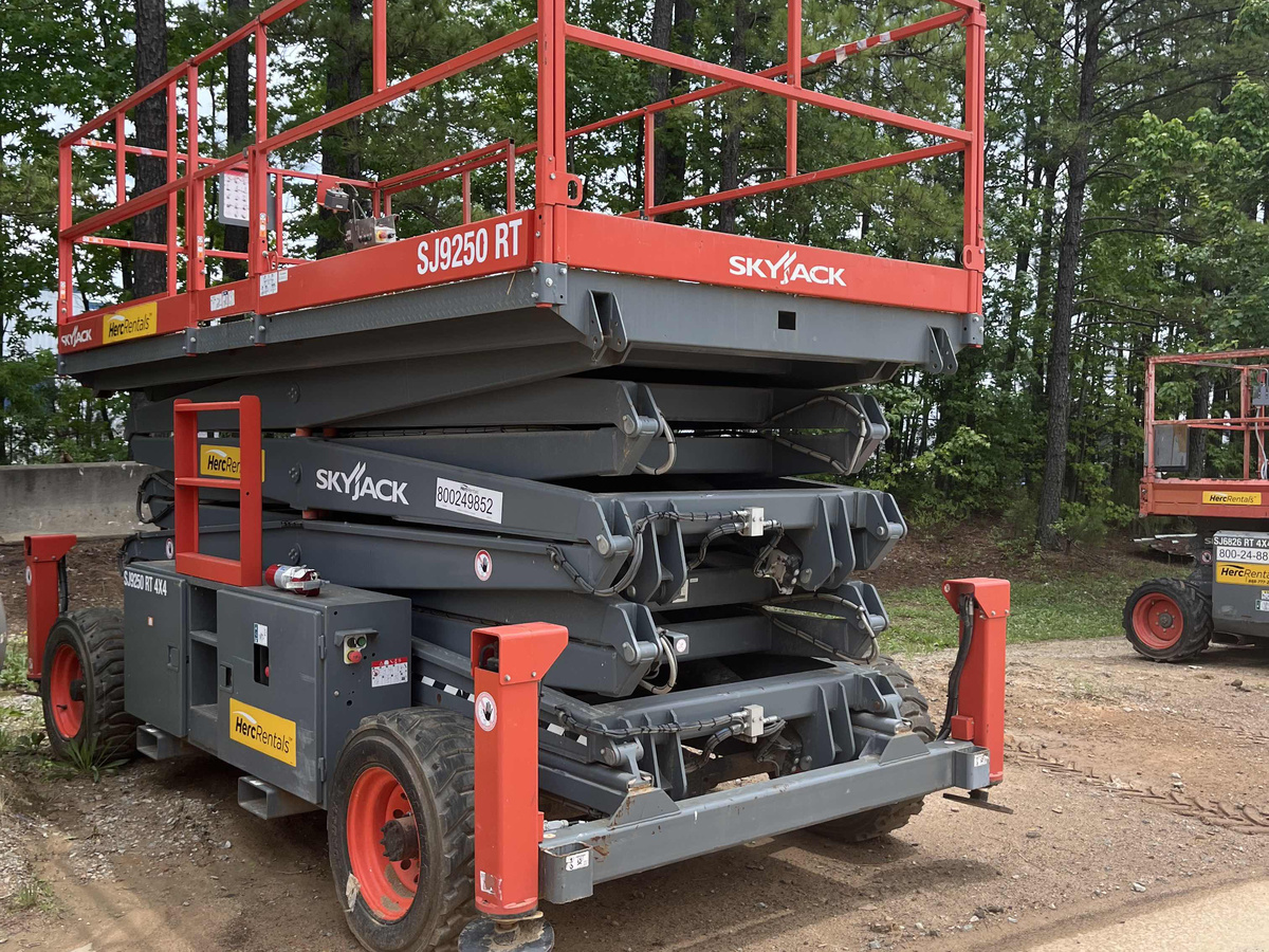 2019 Skyjack SJ9250 RT-9
