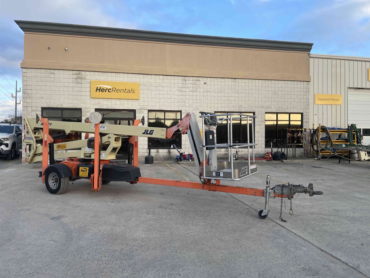 2016 JLG T500J
