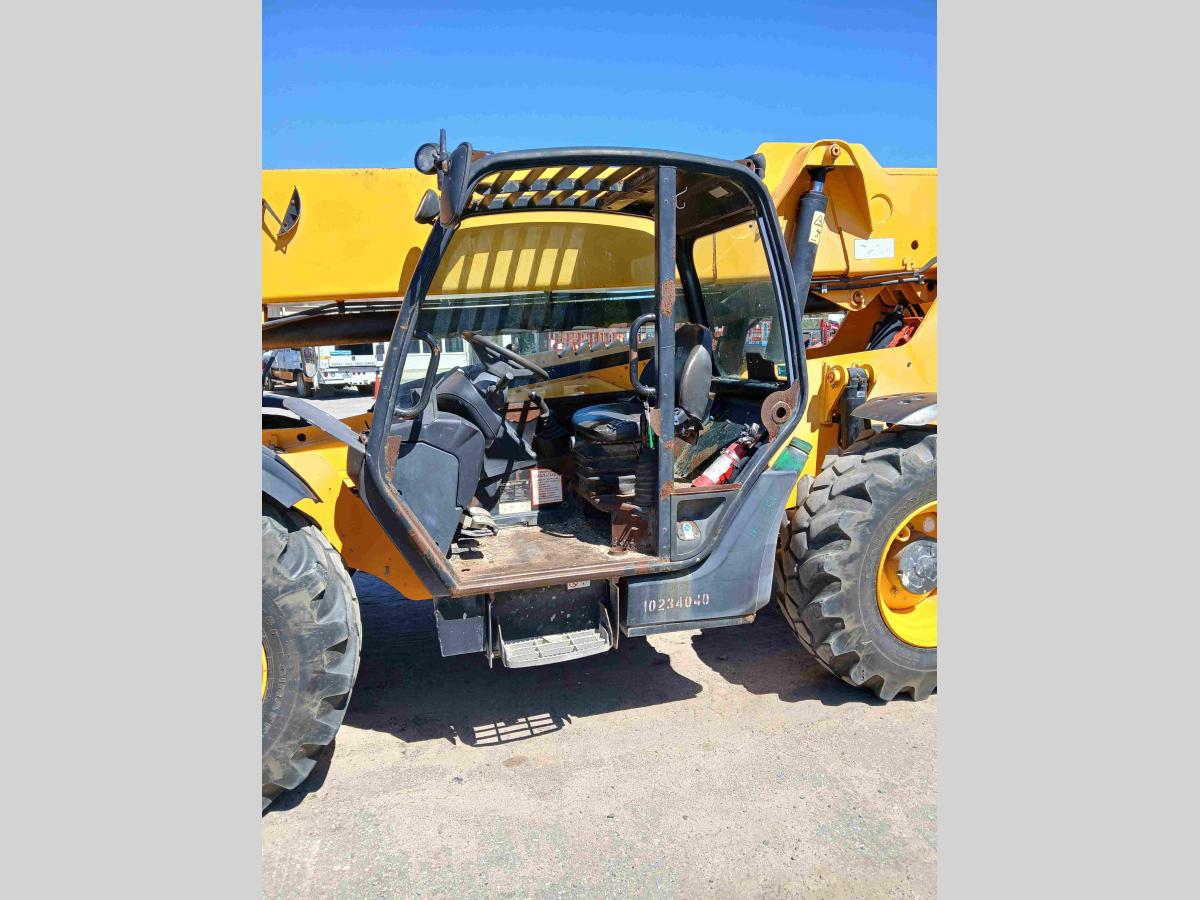 2018 JCB 510-56