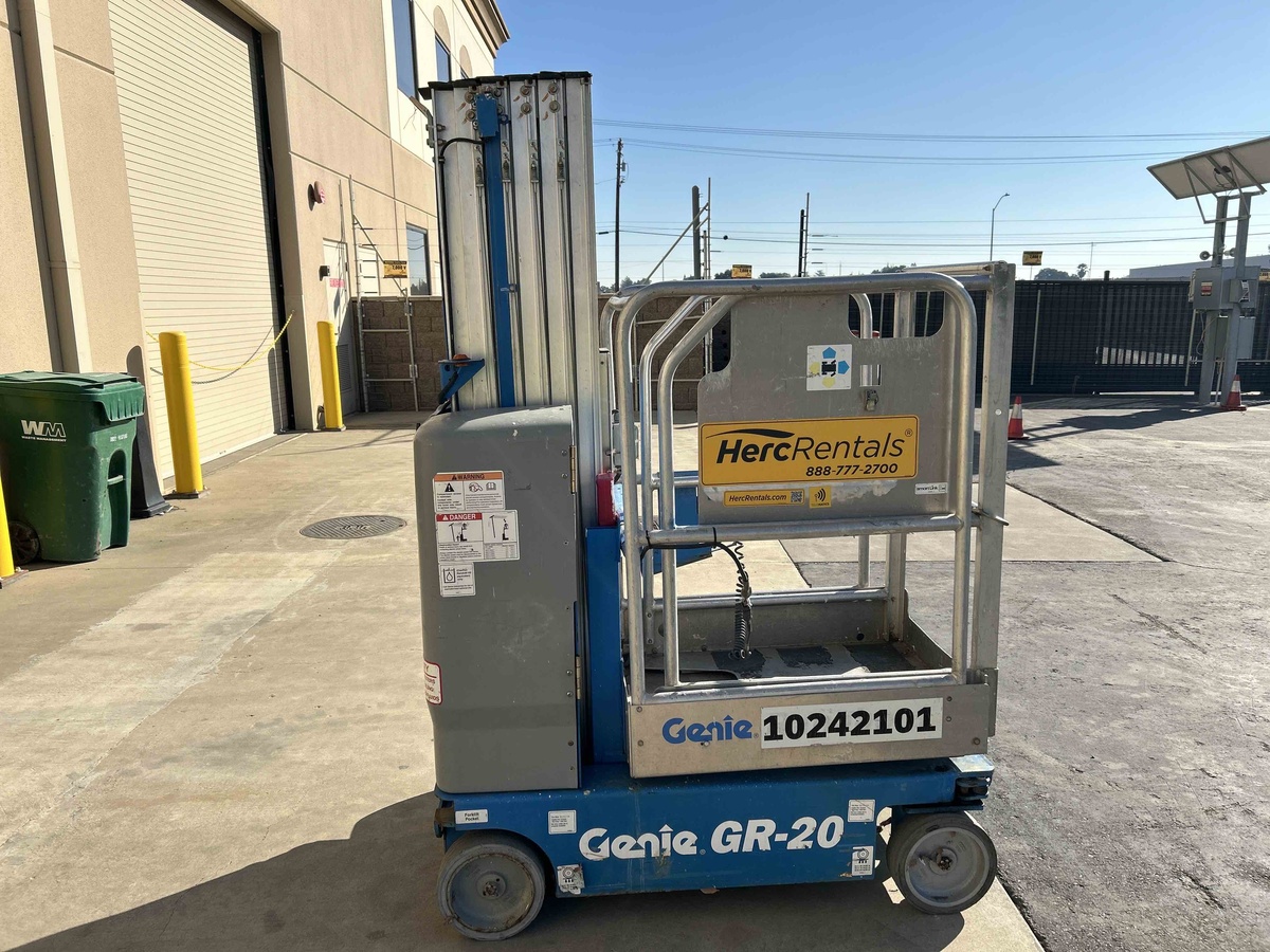 2018 Genie GR-20-3