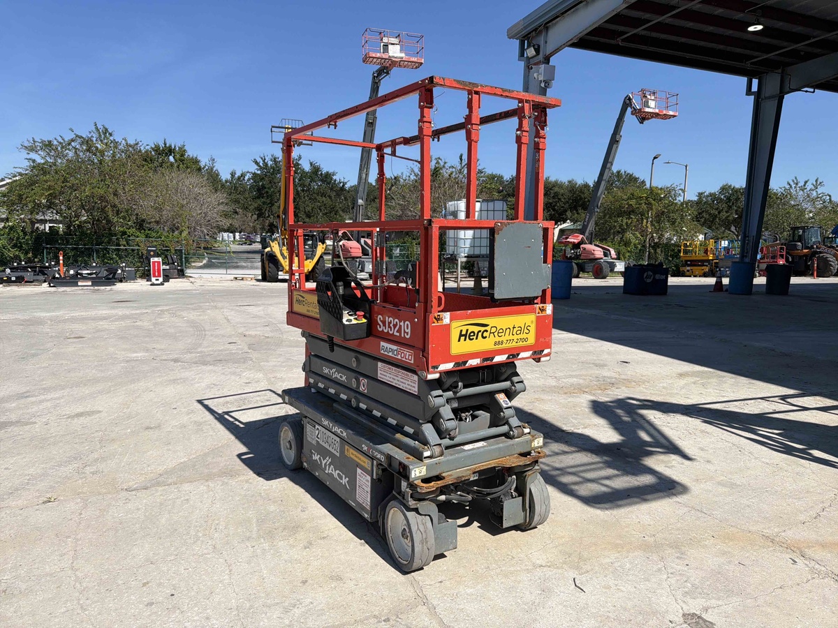 2021 Skyjack SJ3219-2