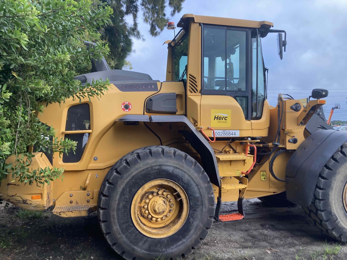 2020 Volvo L70H-4