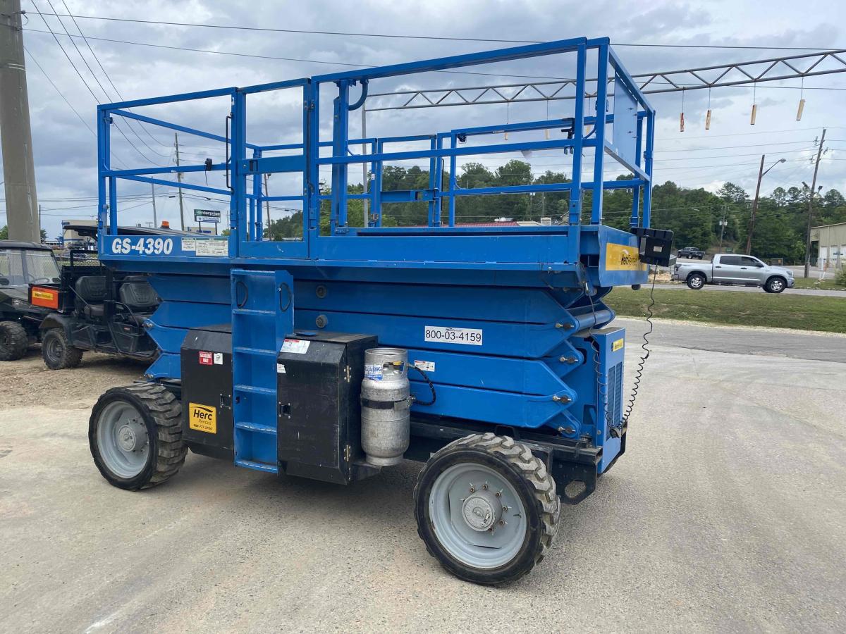 2014 Genie GS-4390 RT