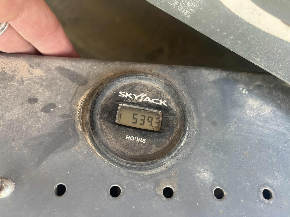 2017 Skyjack SJ4740