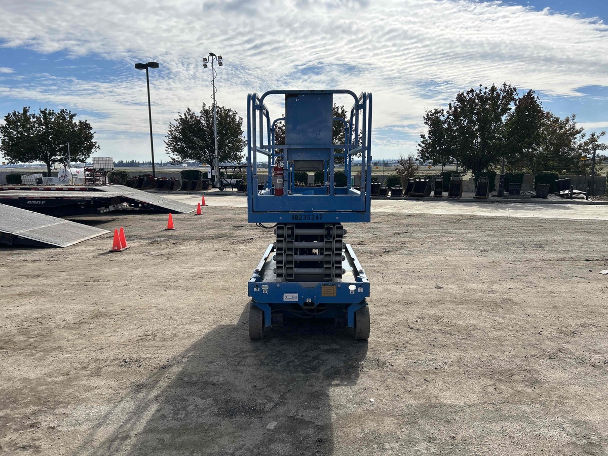 2018 Genie GS-3246-2