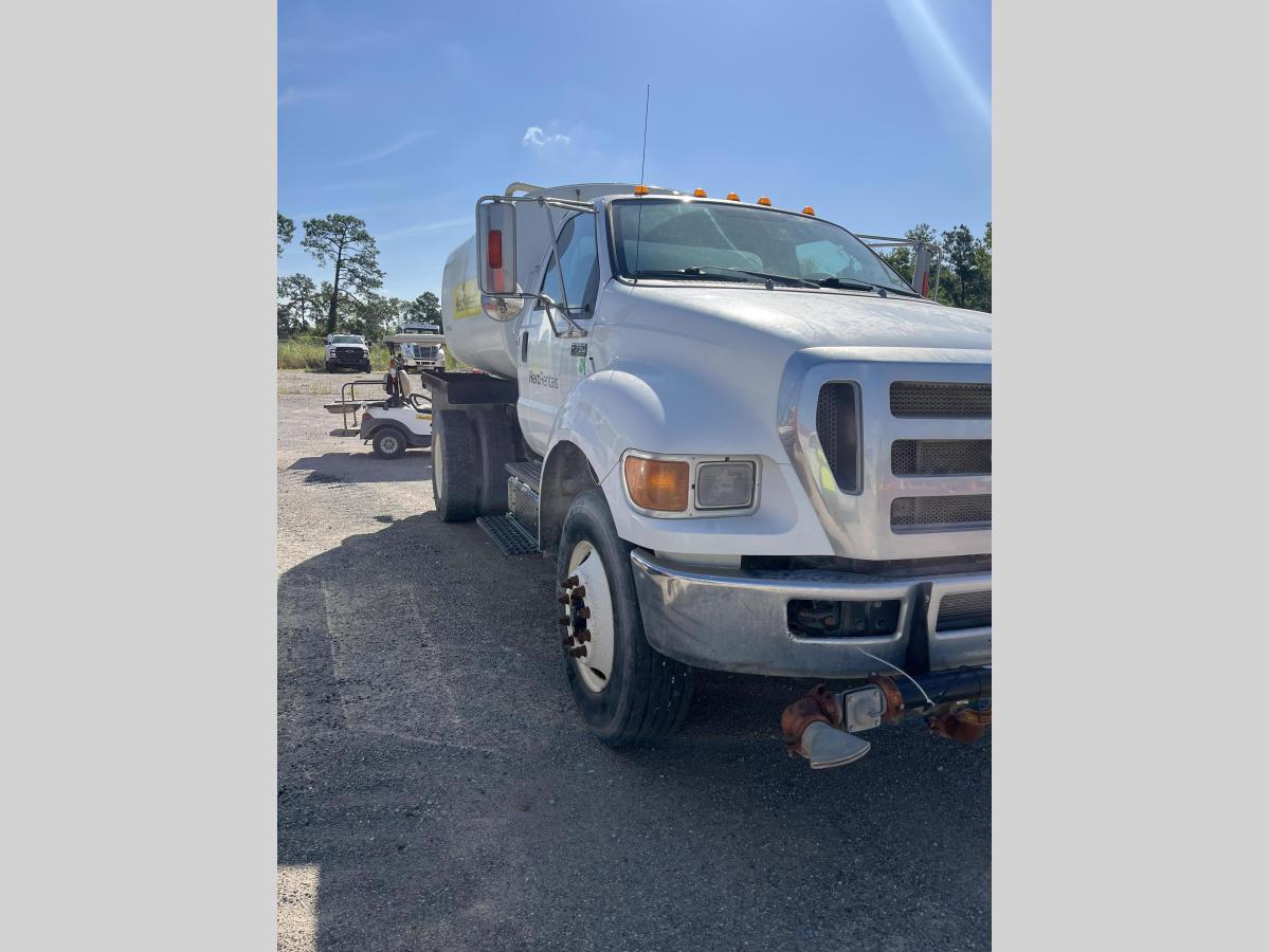 2015 Ford F750