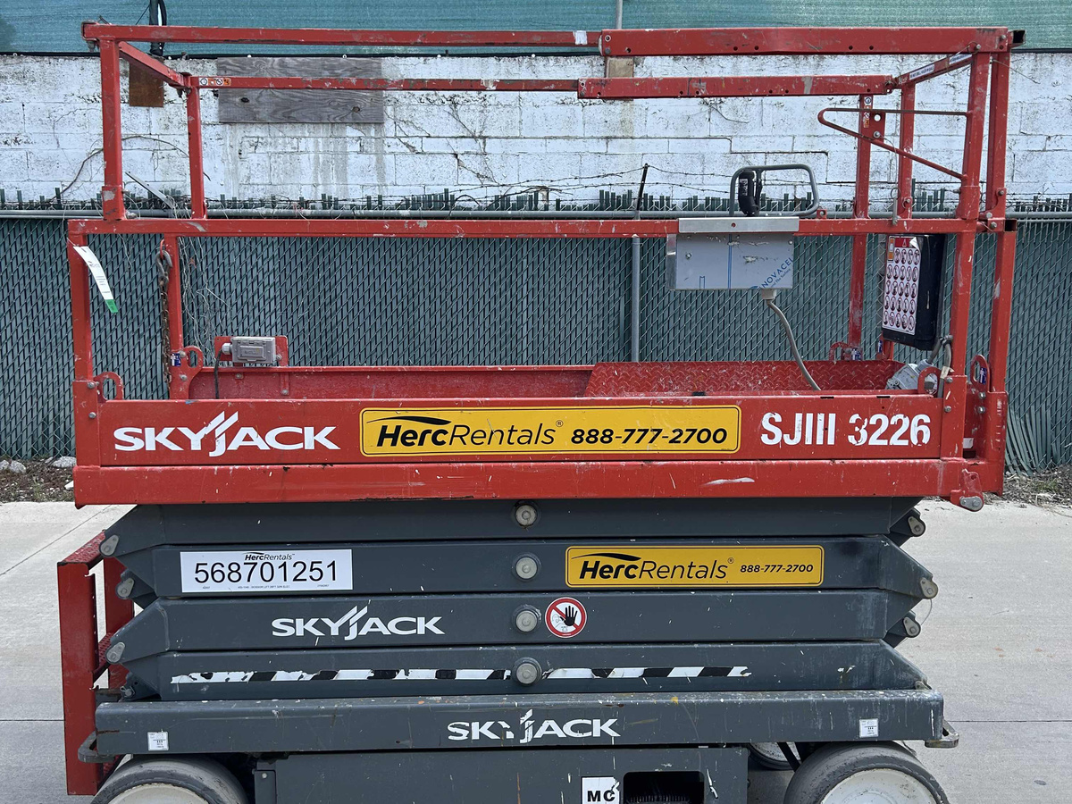 2019 Skyjack SJ3226