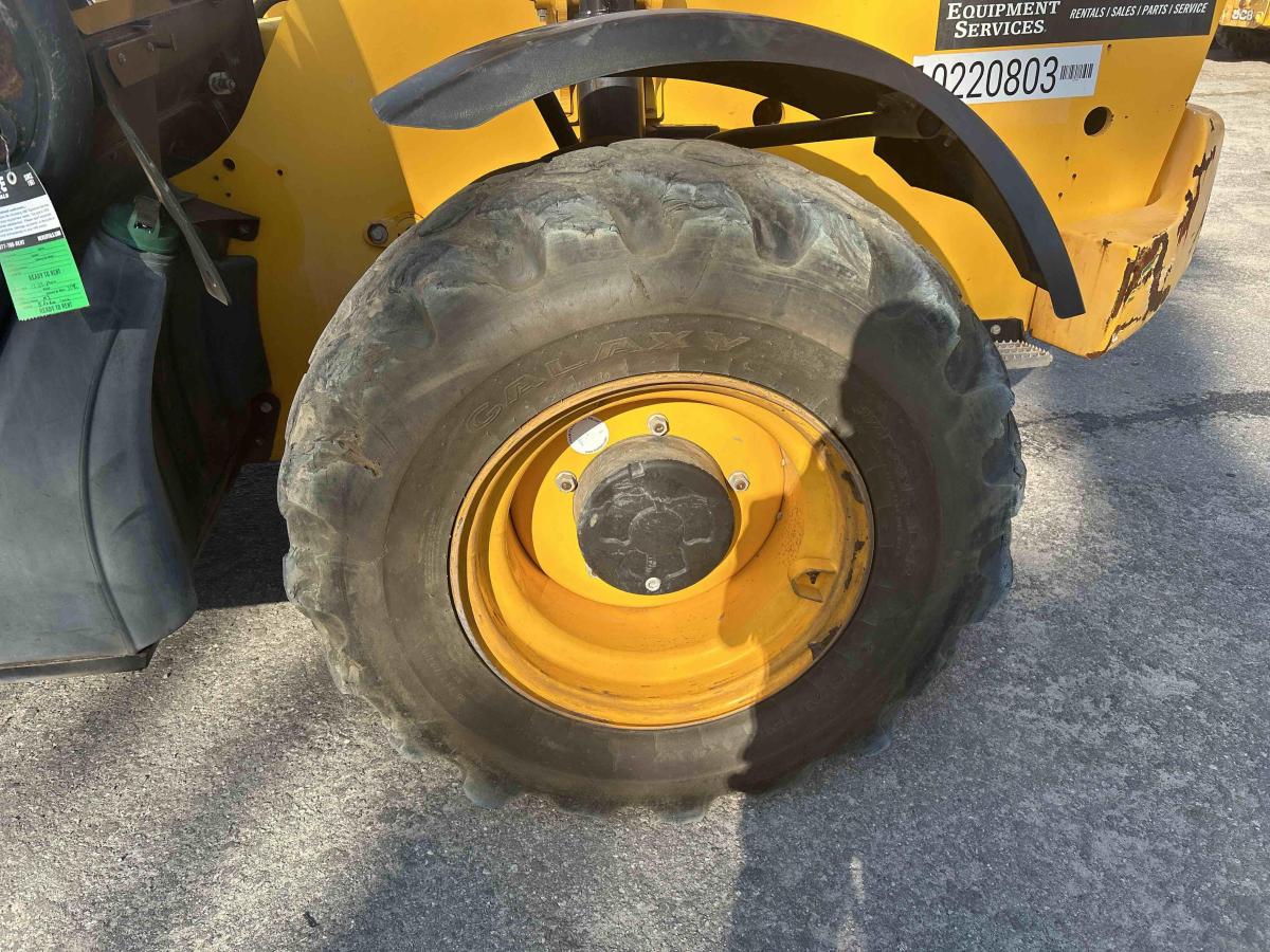 2017 JCB 510-56