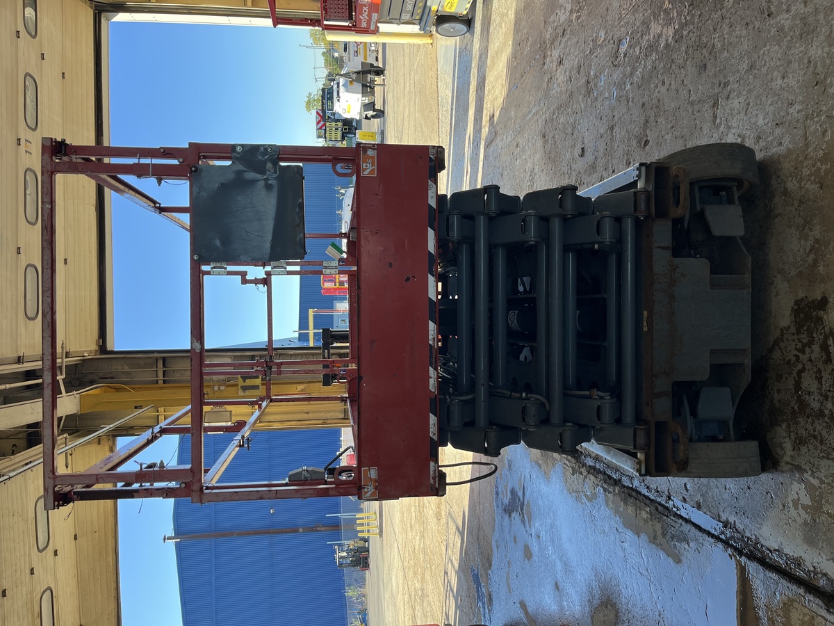 2018 Skyjack SJ4740-2