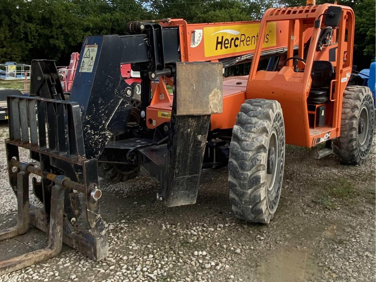 2019 SkyTrak 10042