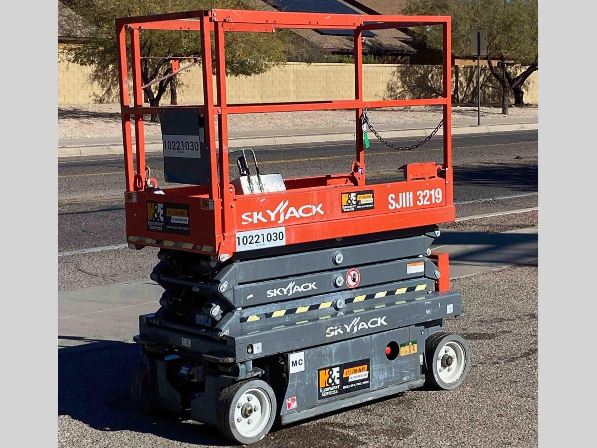 2017 Skyjack SJ3219