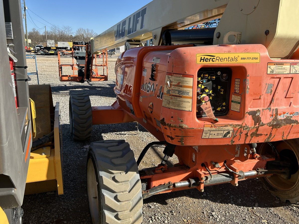 2015 JLG M600JP-5