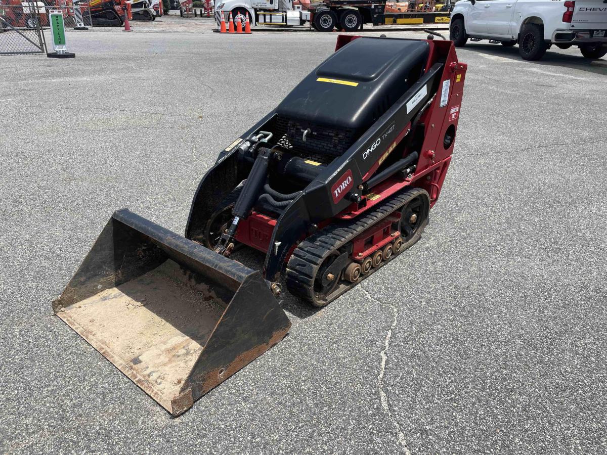 2021 Toro DINGO TX 427