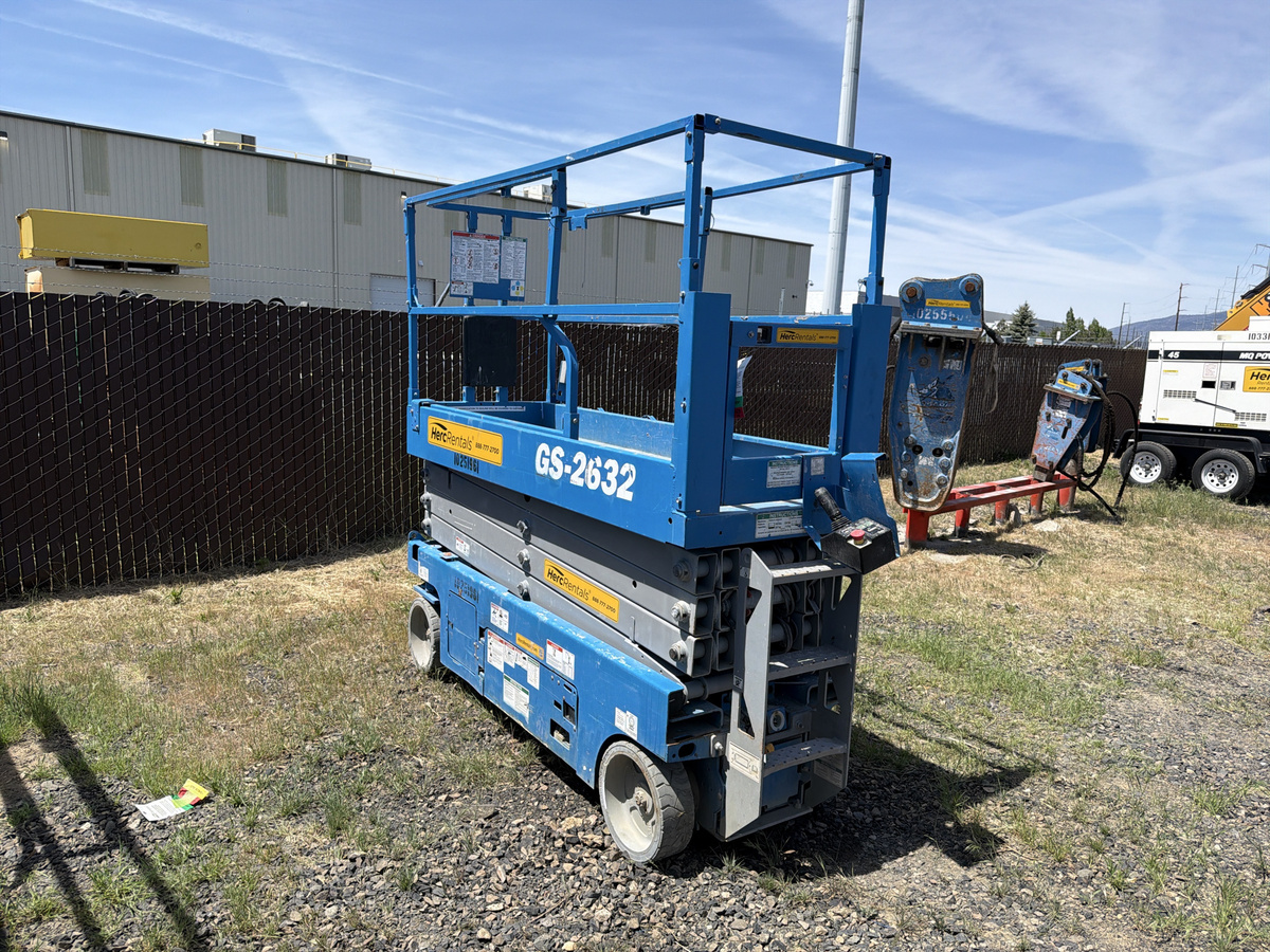 2018 Genie GS-2632-4