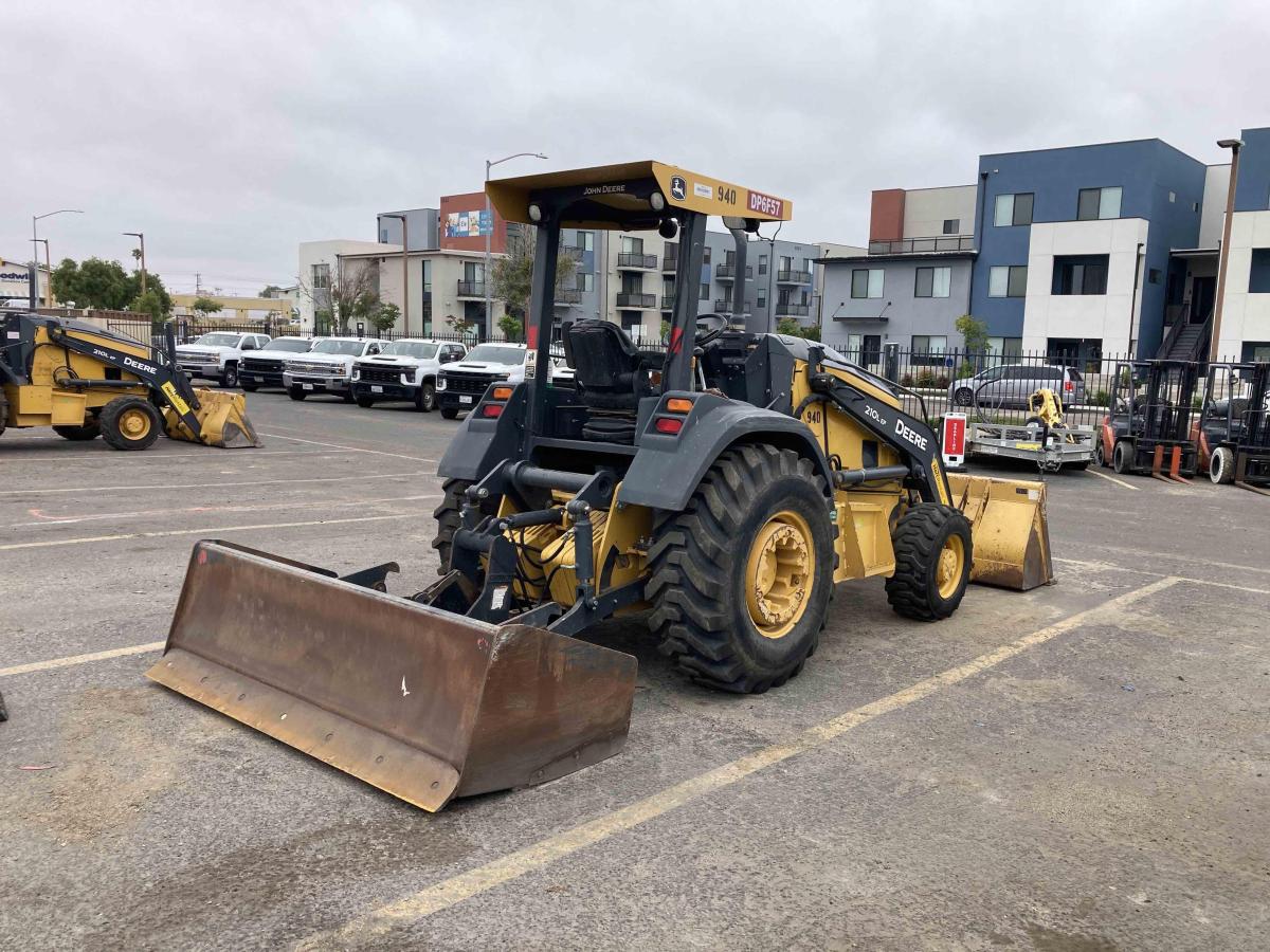 2017 John Deere 210LEP-4