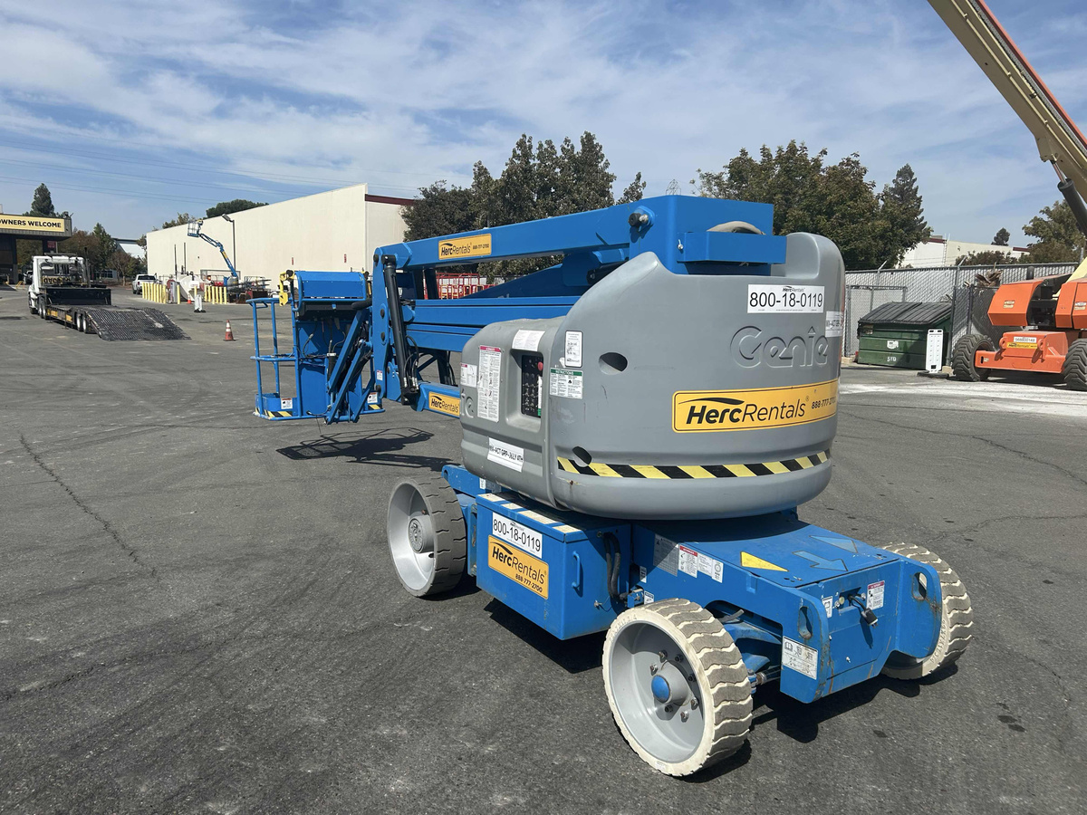 2017 Genie Z-40/23 N-4