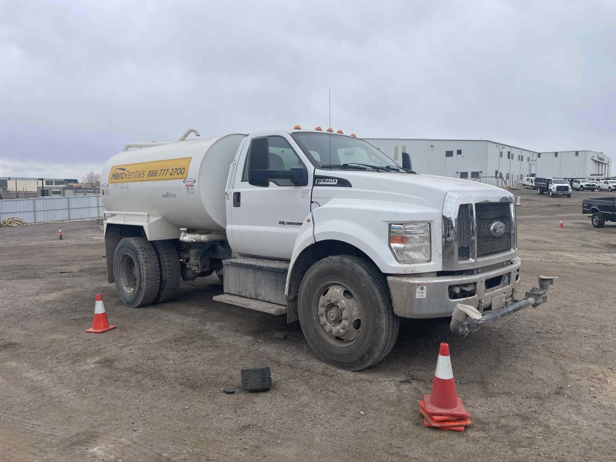 2018 Ford F750