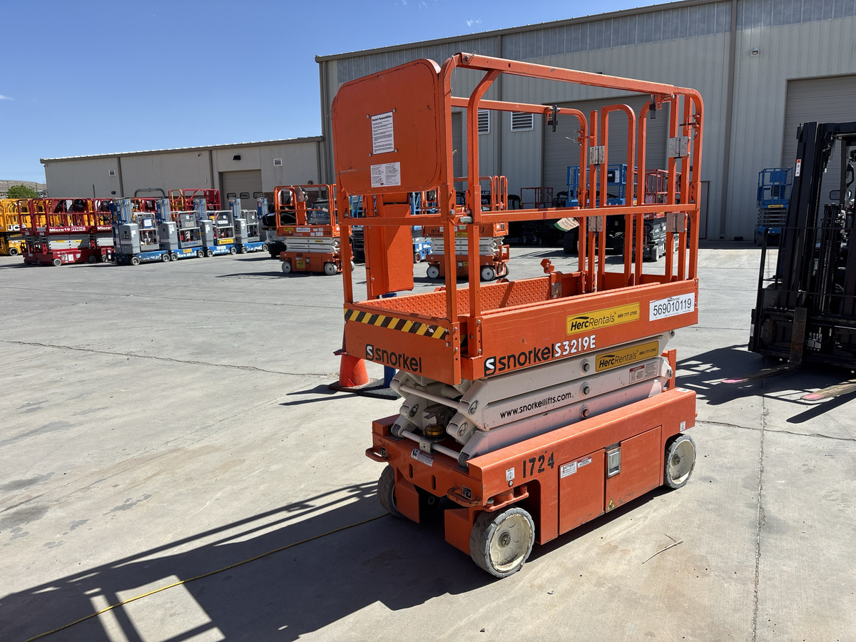 2021 Snorkel S3219E