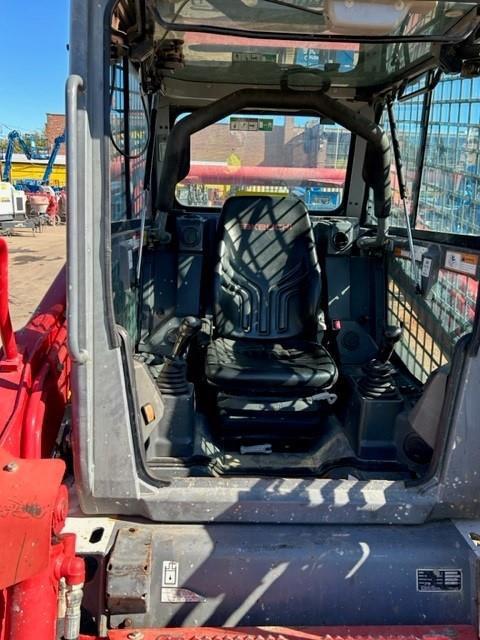 2017 Takeuchi TL10V2-5