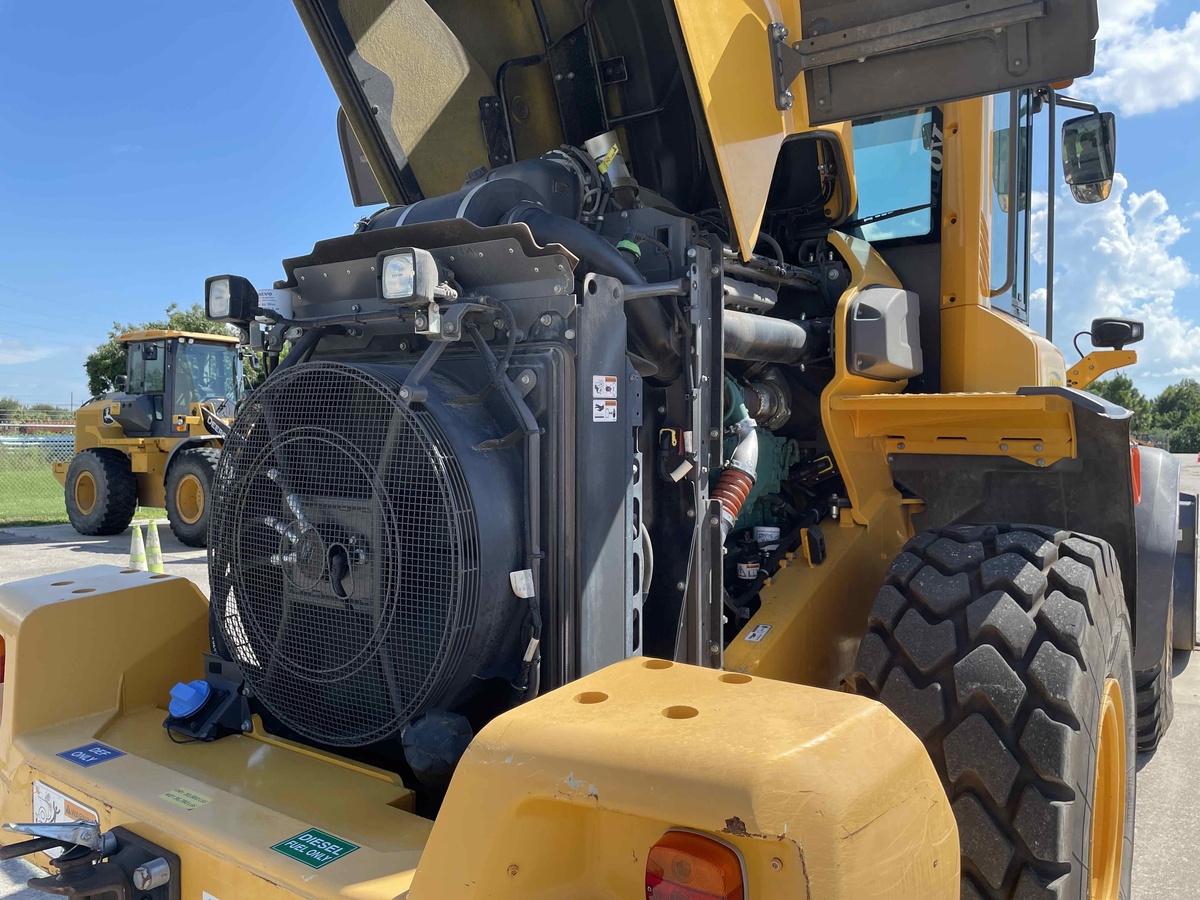 2022 Volvo L70H-7