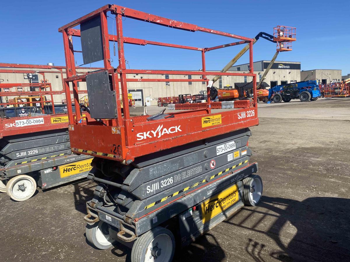 2013 Skyjack SJ3226