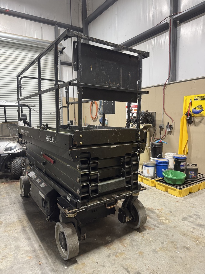 2019 JLG 3246ES-3