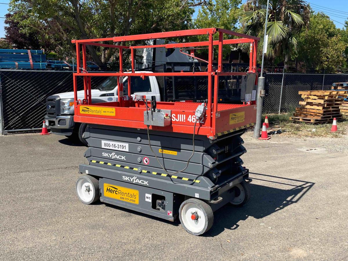 2017 Skyjack SJ4632