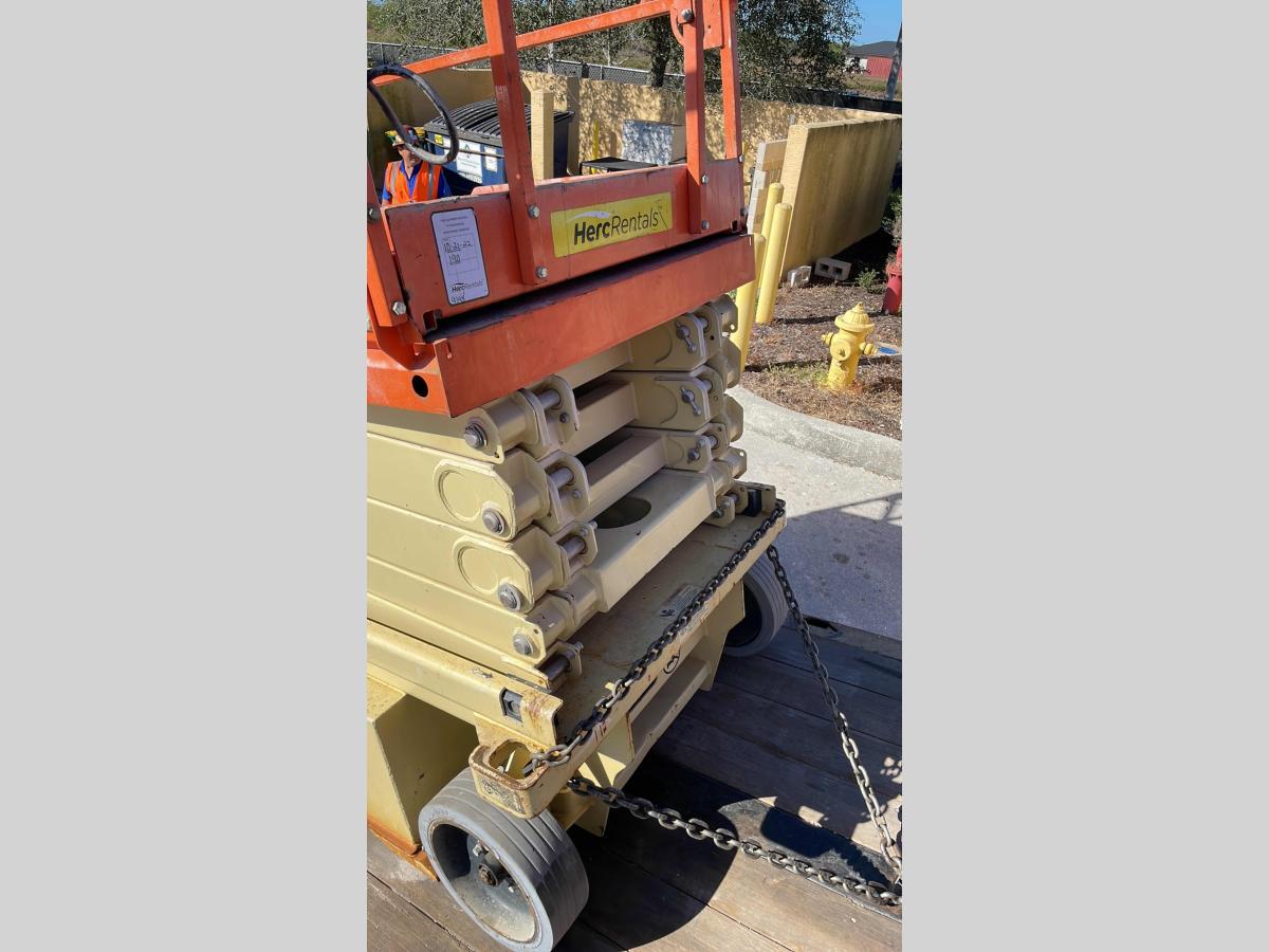2016 JLG 3248RS