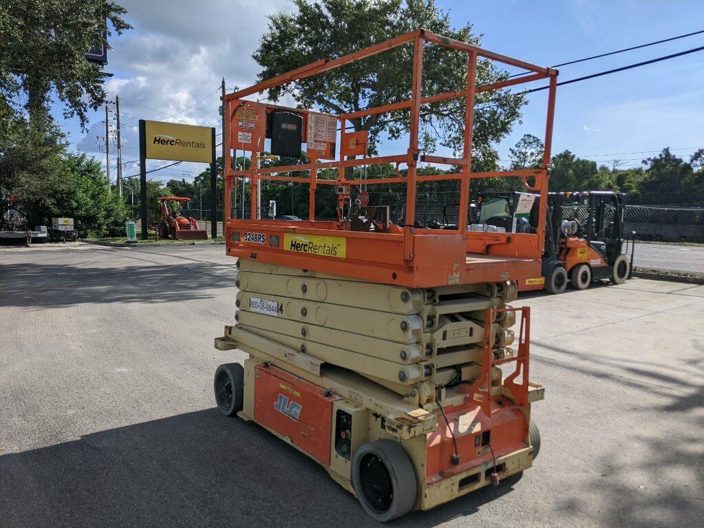 2016 JLG 3248RS