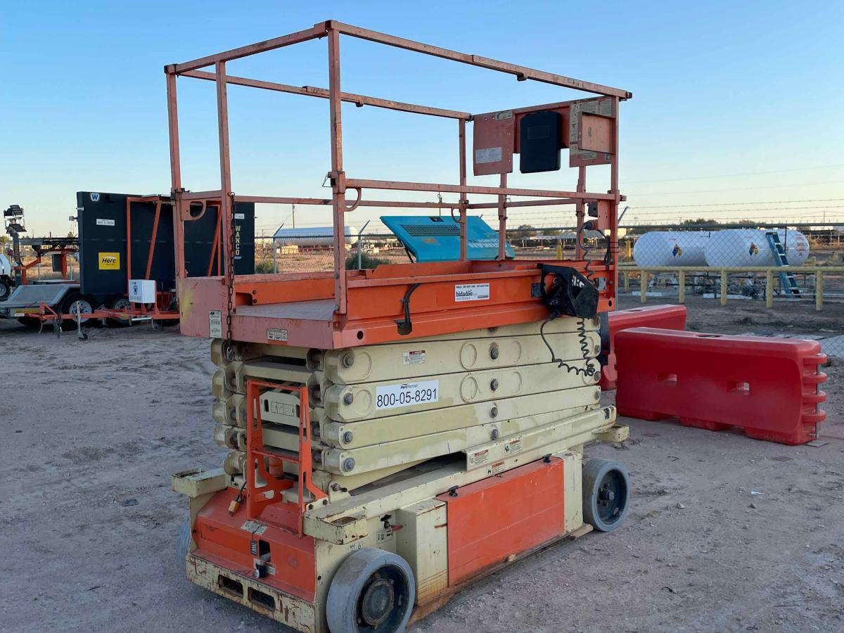 2015 JLG 3248RS