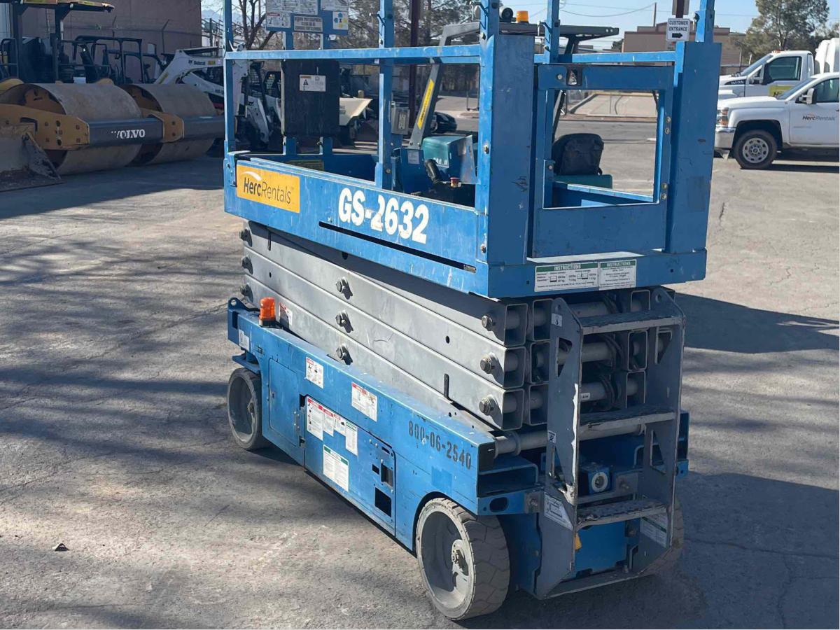 2015 Genie GS-2632