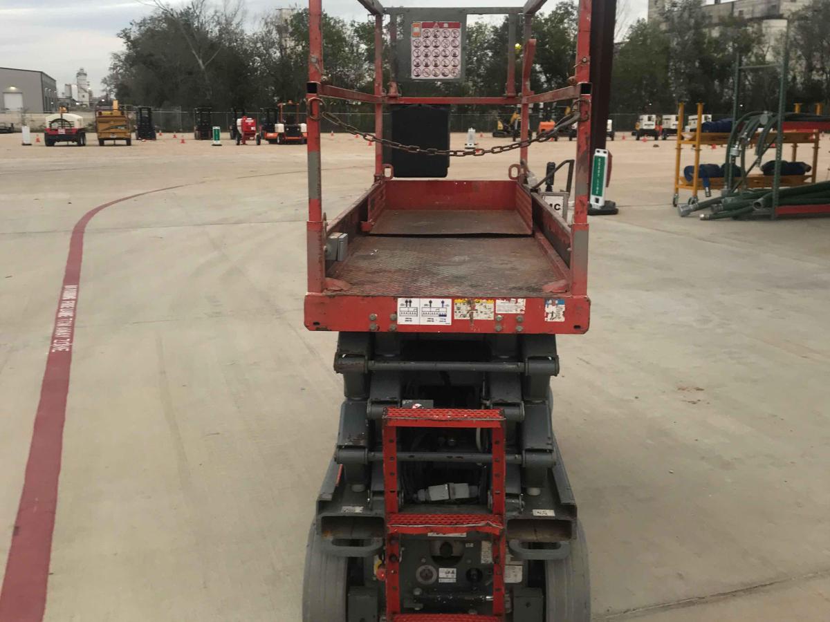 2015 Skyjack SJ3226