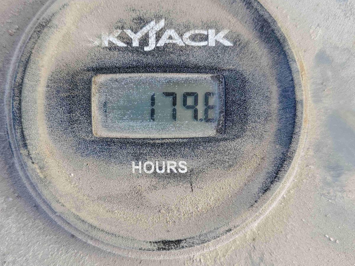 2017 Skyjack SJ4632