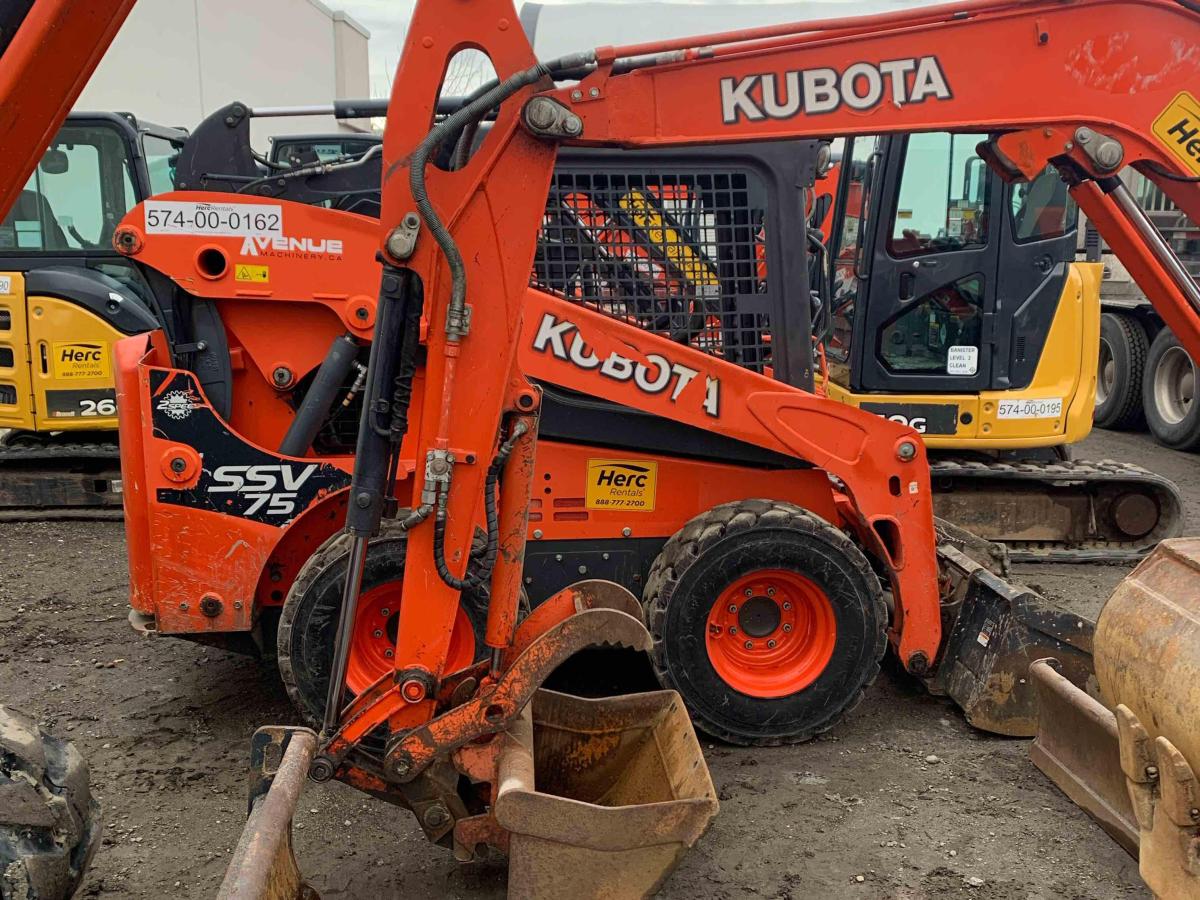 2017 Kubota SSV75