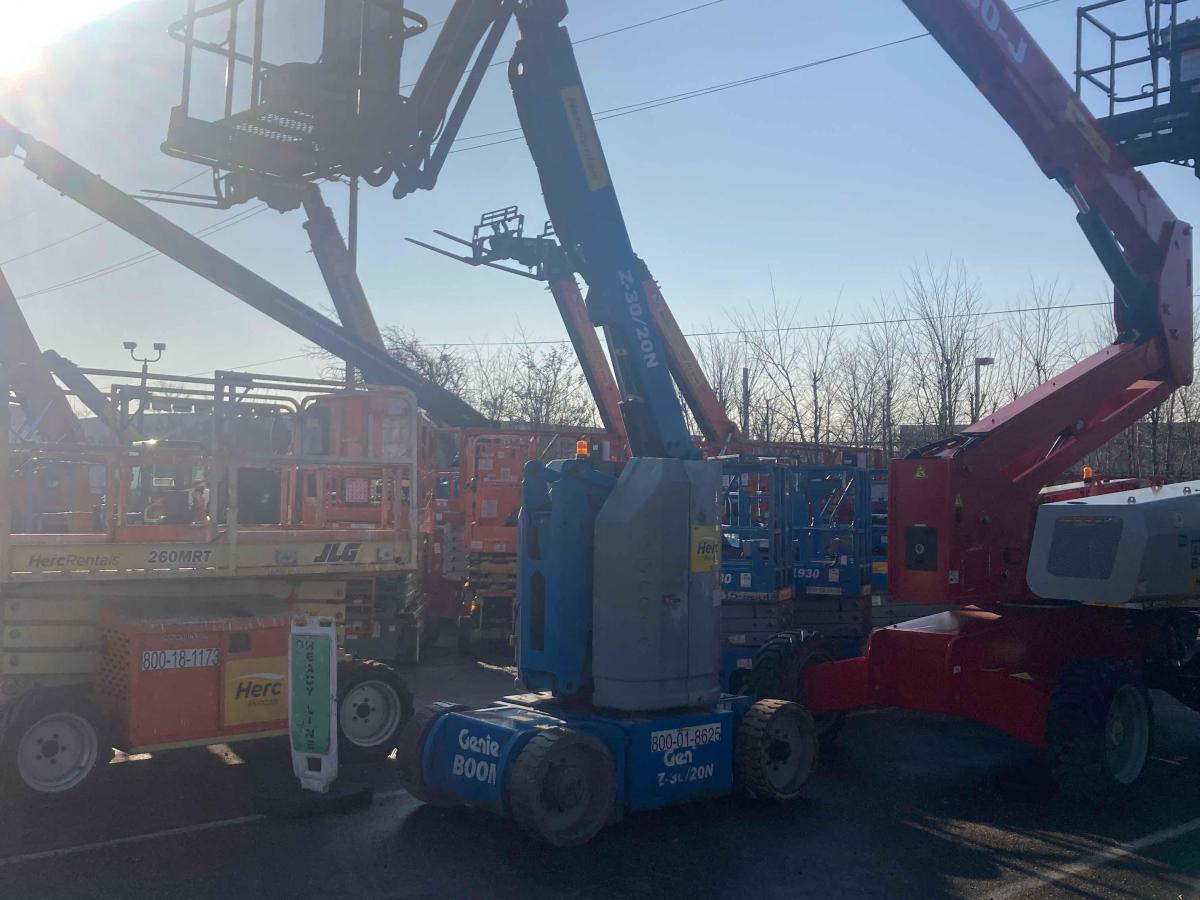 2014 Genie Z-30/20 N