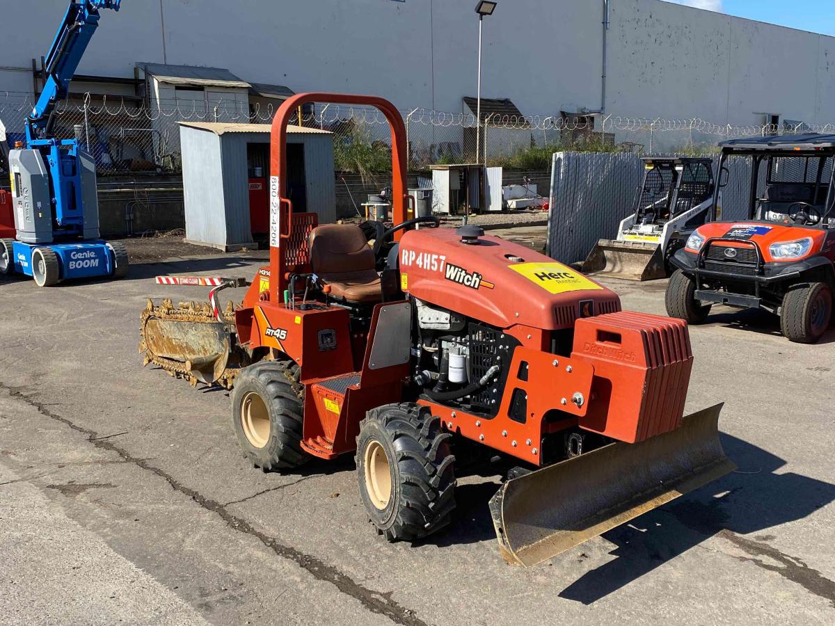 2018 Ditch Witch RT45