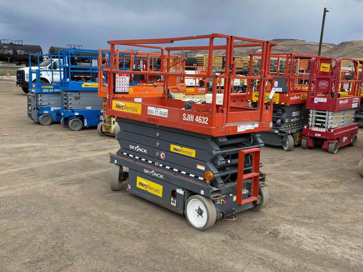2017 Skyjack SJ4632