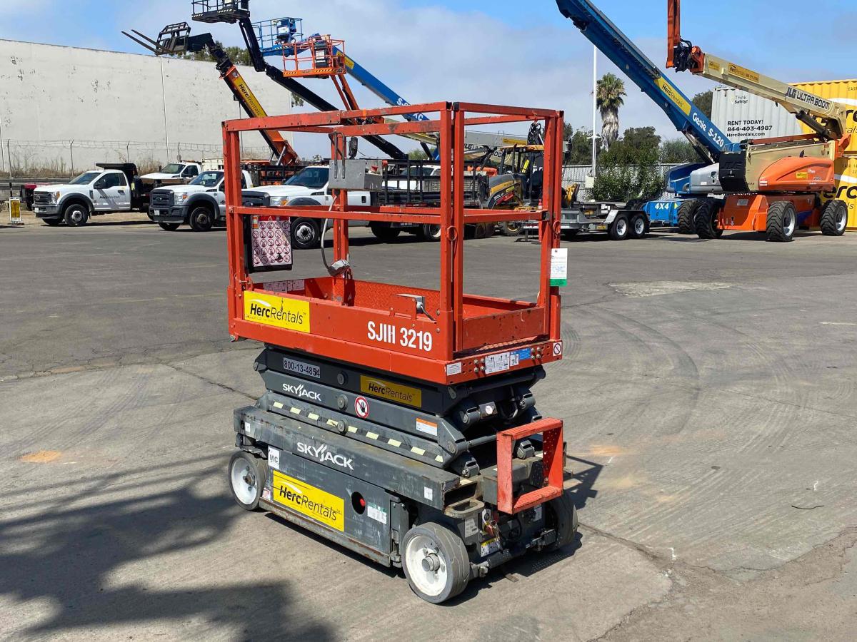 2016 Skyjack SJ3219