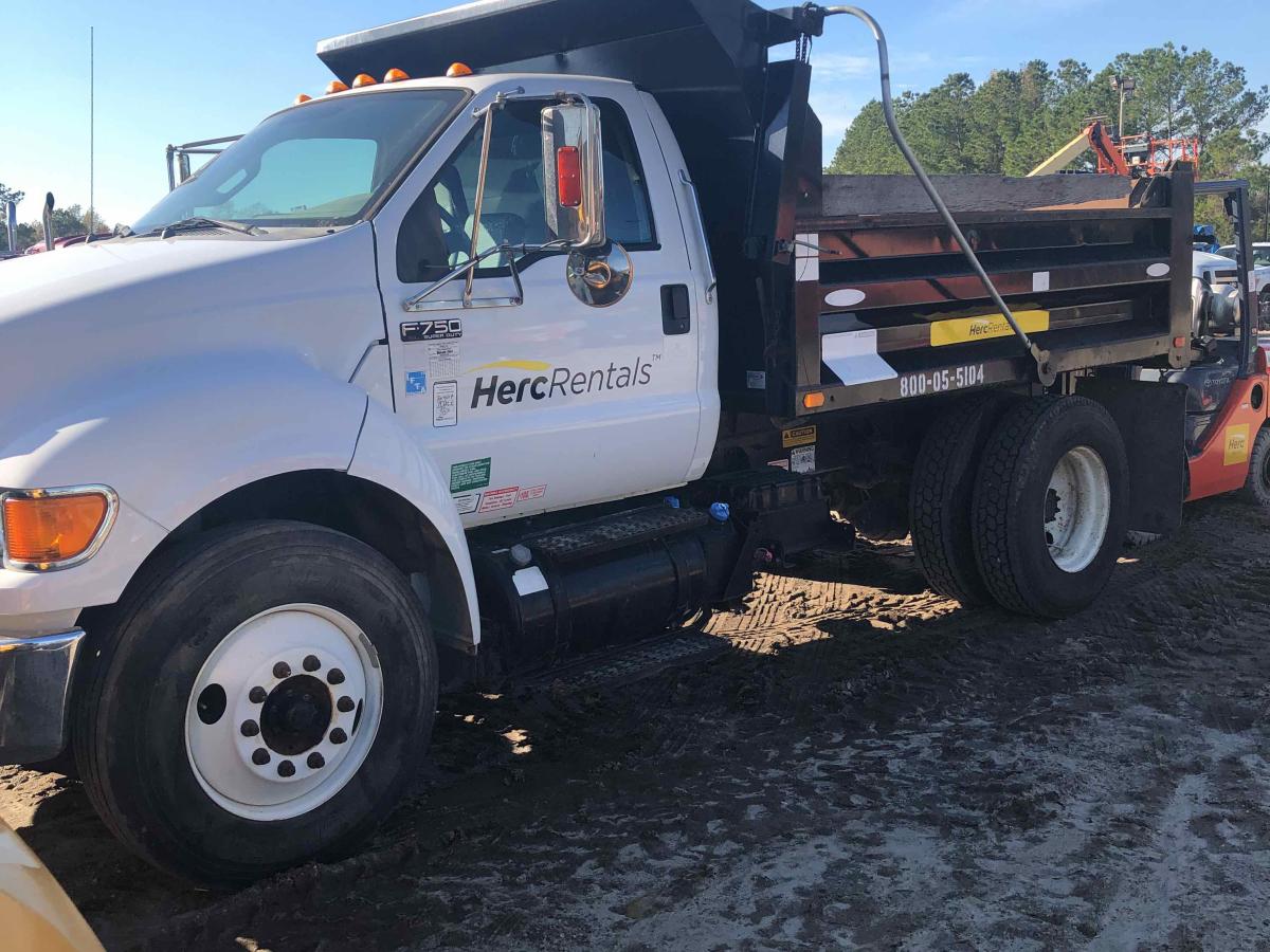 2015 Ford F750
