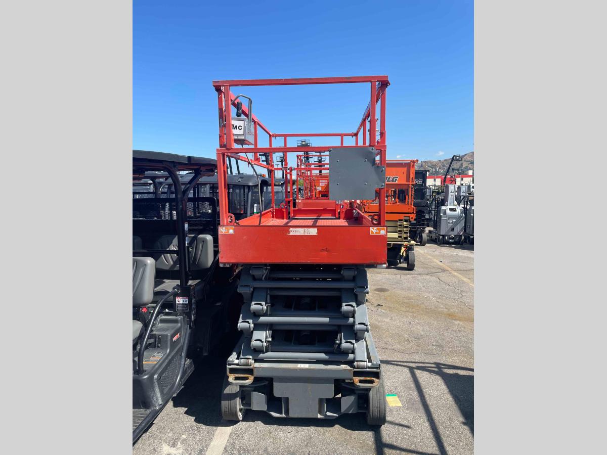 2017 Skyjack SJ4740